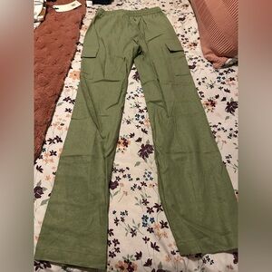 Love Tree Sage Green Women's Straight Leg Cargo Pants